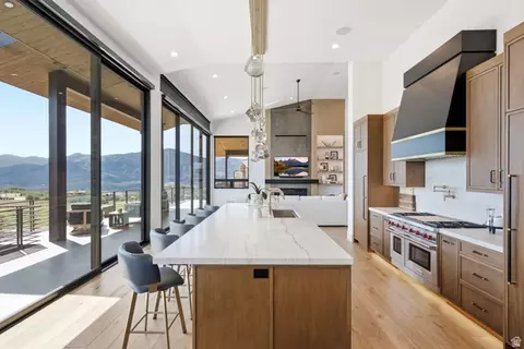 Kitchen - 1230 E Longview Dr #23, Hideout, UT 84036 photo 4 of 5