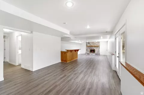 Living - 2902 S 650 E, Bountiful, UT 84010 photo 5 of 6