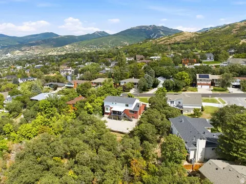 View/Area - 2902 S 650 E, Bountiful, UT 84010 photo 4 of 4