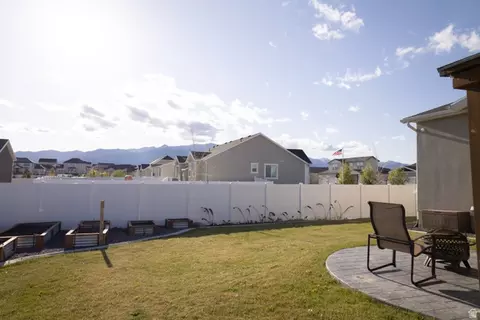 Exterior - 1488 E Kelsey Dr, Eagle Mountain, UT 84005 photo 8 of 12