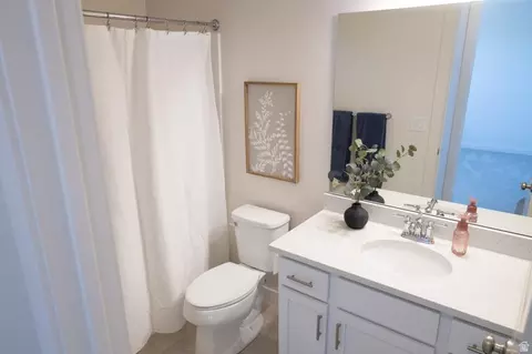 Bath - 1488 E Kelsey Dr, Eagle Mountain, UT 84005 photo 2 of 2