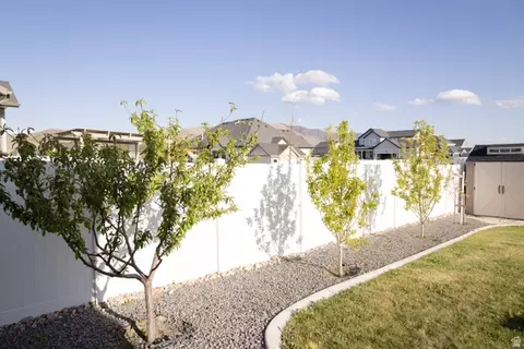 Exterior - 1488 E Kelsey Dr, Eagle Mountain, UT 84005 photo 5 of 12