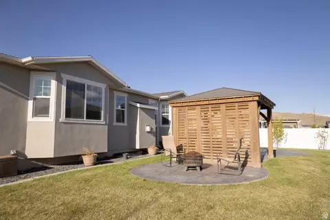 Exterior - 1488 E Kelsey Dr, Eagle Mountain, UT 84005 photo 7 of 12