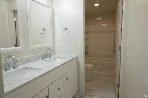 Bath - 1488 E Kelsey Dr, Eagle Mountain, UT 84005 photo 1 of 2