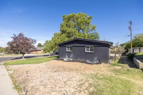 Exterior - 1873 S 775 E, Bountiful, UT 84010 photo 3 of 5