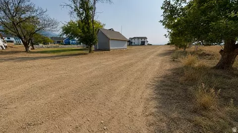 Exterior - 273 S 2580 E, Spanish Fork, UT 84660 photo 4 of 5