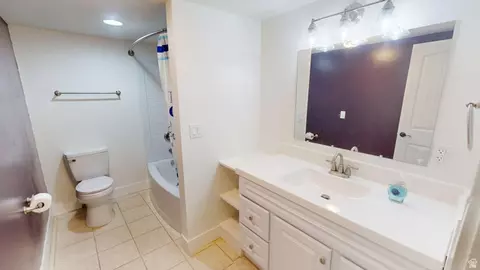Bath - 273 S 2580 E, Spanish Fork, UT 84660 photo 6 of 7