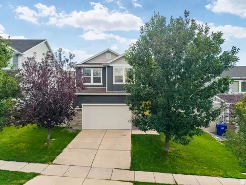 7822 N Copperbend Rd, Eagle Mountain, UT 84005