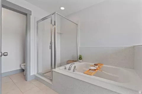 Bath - 7822 N Copperbend Rd, Eagle Mountain, UT 84005 photo 3 of 3
