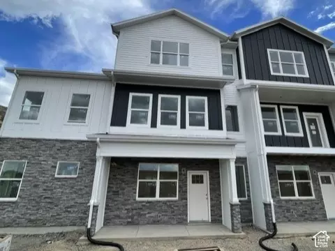 981 N Hay Ln W #36, Farmington, UT 84025