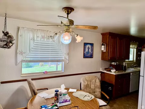 Dining - 1422 S 605 E, Orem, UT 84097 photo 1 of 1