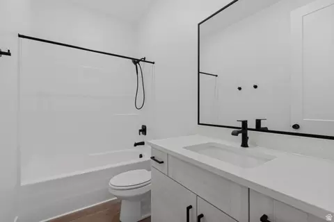 Bath - 1271 N 1440 E #12, Payson, UT 84651 photo 1 of 2