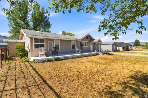 Exterior - 135 E 1200 S, Ephraim, UT 84627 photo 1 of 4