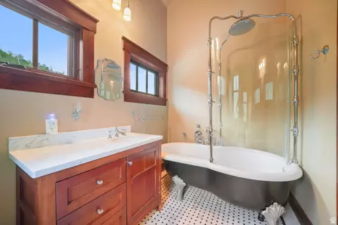 Bath - 2592 S Red Pine Canyon Rd, Kamas, UT 84036 photo 7 of 10
