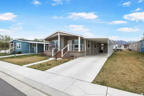 6413 S 740 W, Murray, UT 84123 photo 2