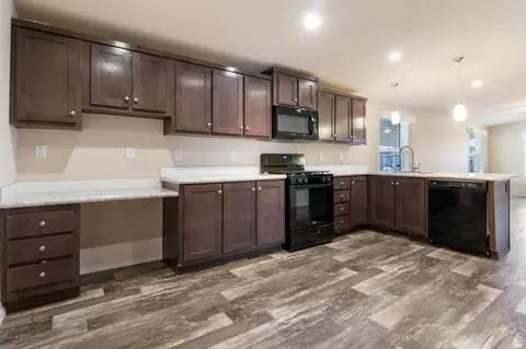 6413 S 740 W, Murray, UT 84123 photo 8