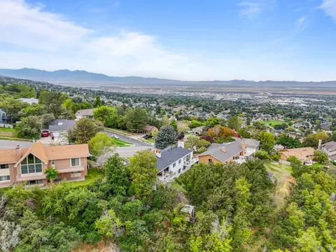 View/Area - 671 E Chelsea Dr S, Bountiful, UT 84010 photo 5 of 10