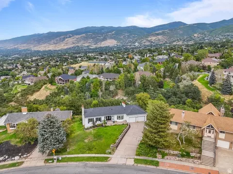 View/Area - 671 E Chelsea Dr S, Bountiful, UT 84010 photo 4 of 10