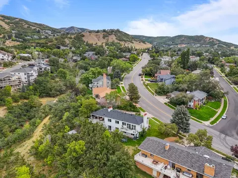 View/Area - 671 E Chelsea Dr S, Bountiful, UT 84010 photo 6 of 10
