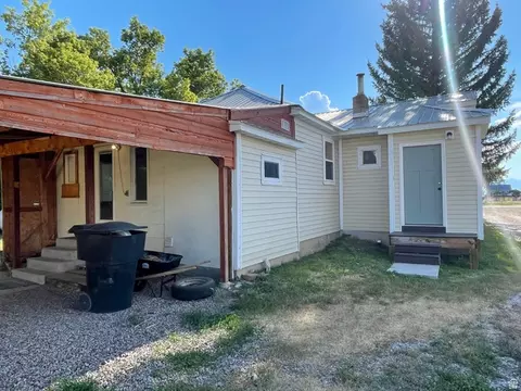 Exterior - 4540 Dingle Rd, Dingle, ID 83233 photo 3 of 3