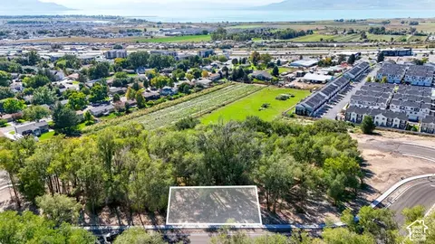 1492 S 400 W #205, Orem, UT 84058 photo 14