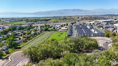 1505 S 400 W #206, Orem, UT 84058 photo 7