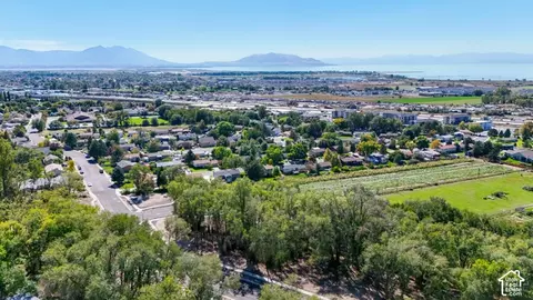 1505 S 400 W #206, Orem, UT 84058 photo 8
