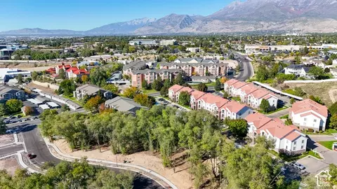 1467 S 400 W #212, Orem, UT 84058 photo 9