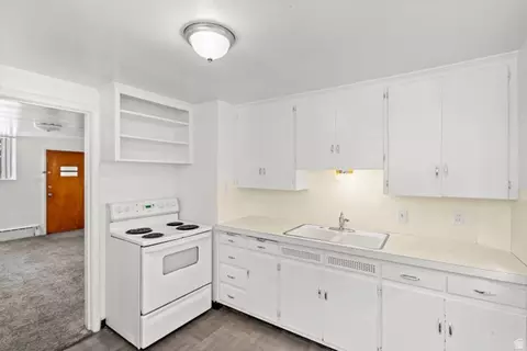 Kitchen - 527 28th St, Ogden, UT 84403 photo 7 of 10