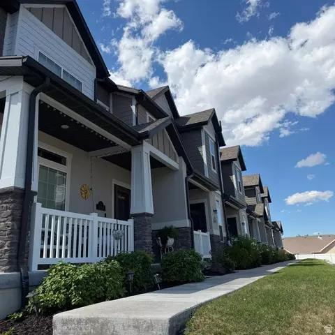 5264 S Tucker Ct W, West Valley City, UT 84118