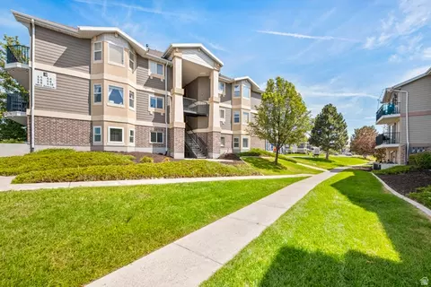 Other - 104 E Resaca Dr # E1, Sandy, UT 84070 photo 7 of 12