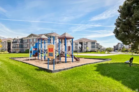 Other - 104 E Resaca Dr # E1, Sandy, UT 84070 photo 8 of 12