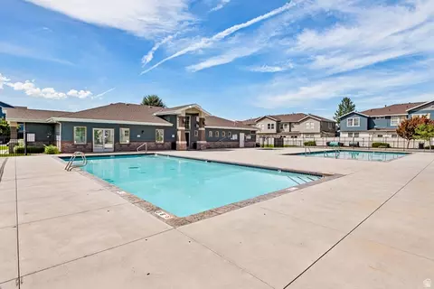 Exterior - 104 E Resaca Dr # E1, Sandy, UT 84070 photo 5 of 5