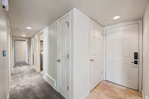 Entry Way - 104 E Resaca Dr # E1, Sandy, UT 84070 photo 1 of 1
