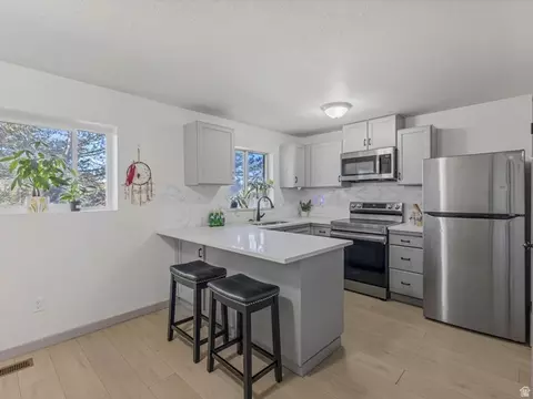 Kitchen - 1701 E 1470 S #13E, Ogden, UT 84404 photo 3 of 3