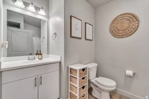 Bath - 1140 W 950 N #C 402, Orem, UT 84057 photo 1 of 1