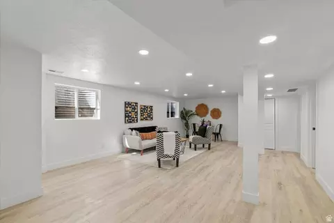 Living - 285 N 400 E, Mount Pleasant, UT 84647 photo 3 of 5