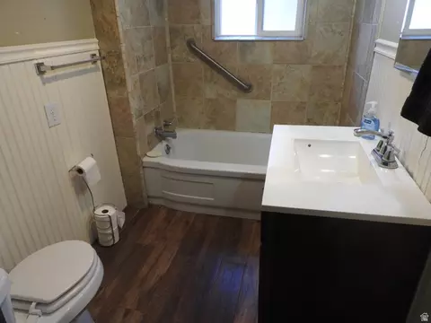Bath - 92 N 400 E, Ephraim, UT 84627 photo 1 of 1