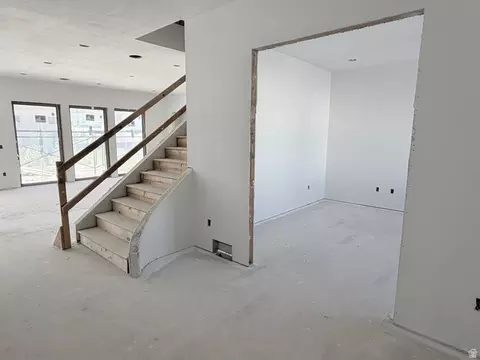 Living - 208 E 400 S, Mapleton, UT 84664 photo 1 of 5