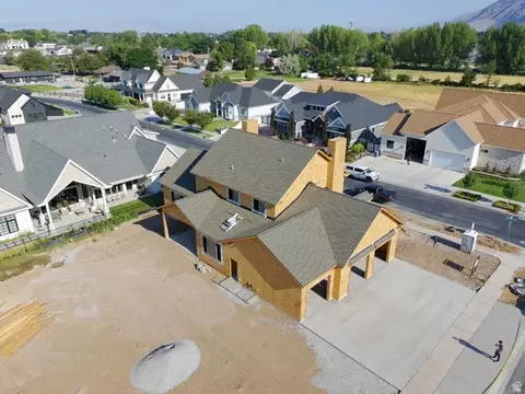 View/Area - 208 E 400 S, Mapleton, UT 84664 photo 2 of 2