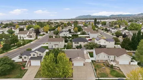 View/Area - 603 E 2050 S, Clearfield, UT 84015 photo 5 of 8