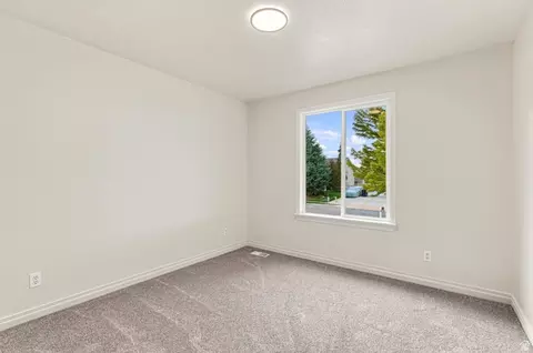 Bedroom - 603 E 2050 S, Clearfield, UT 84015 photo 3 of 7