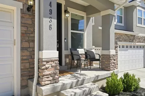 Exterior - 4936 W Red Ruby Ln, Herriman, UT 84096 photo 2 of 7