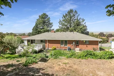 Exterior - 1360 N Nola Dr E, Centerville, UT 84014 photo 8 of 13