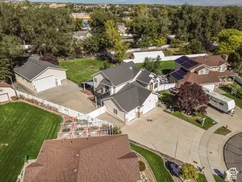 3532 W Winding Creek Cv S, Riverton, UT 84065