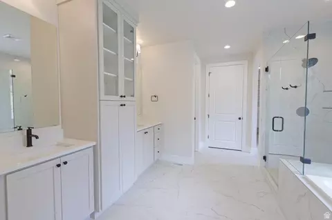 Bath - 1873 S 100 E #16, Payson, UT 84651 photo 2 of 4