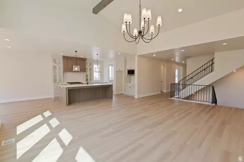 Living - 1873 S 100 E #16, Payson, UT 84651 photo 2 of 7