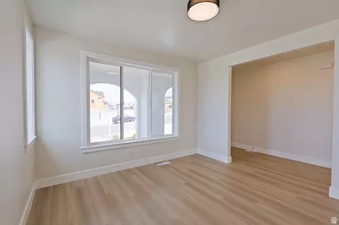 Living - 1873 S 100 E #16, Payson, UT 84651 photo 7 of 7