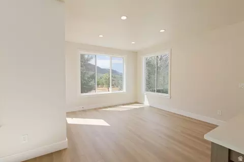 Living - 1873 S 100 E #16, Payson, UT 84651 photo 5 of 7