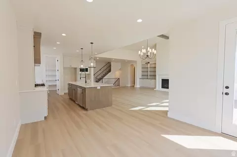 Living - 1873 S 100 E #16, Payson, UT 84651 photo 3 of 7